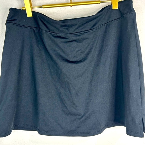 💥 BLACK Tranquility Women’s Swim Skort Large Ruched Waist Modest Coverup Shorts - Picture 3 of 5